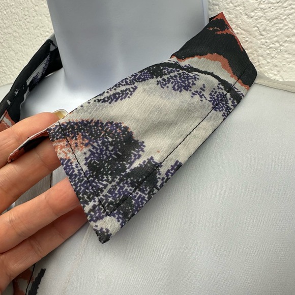 V559, NWT! Liverpool Los Angeles Women’s Sz M Multi-color Button Up Hi-Lo Length - Picture 13 of 16